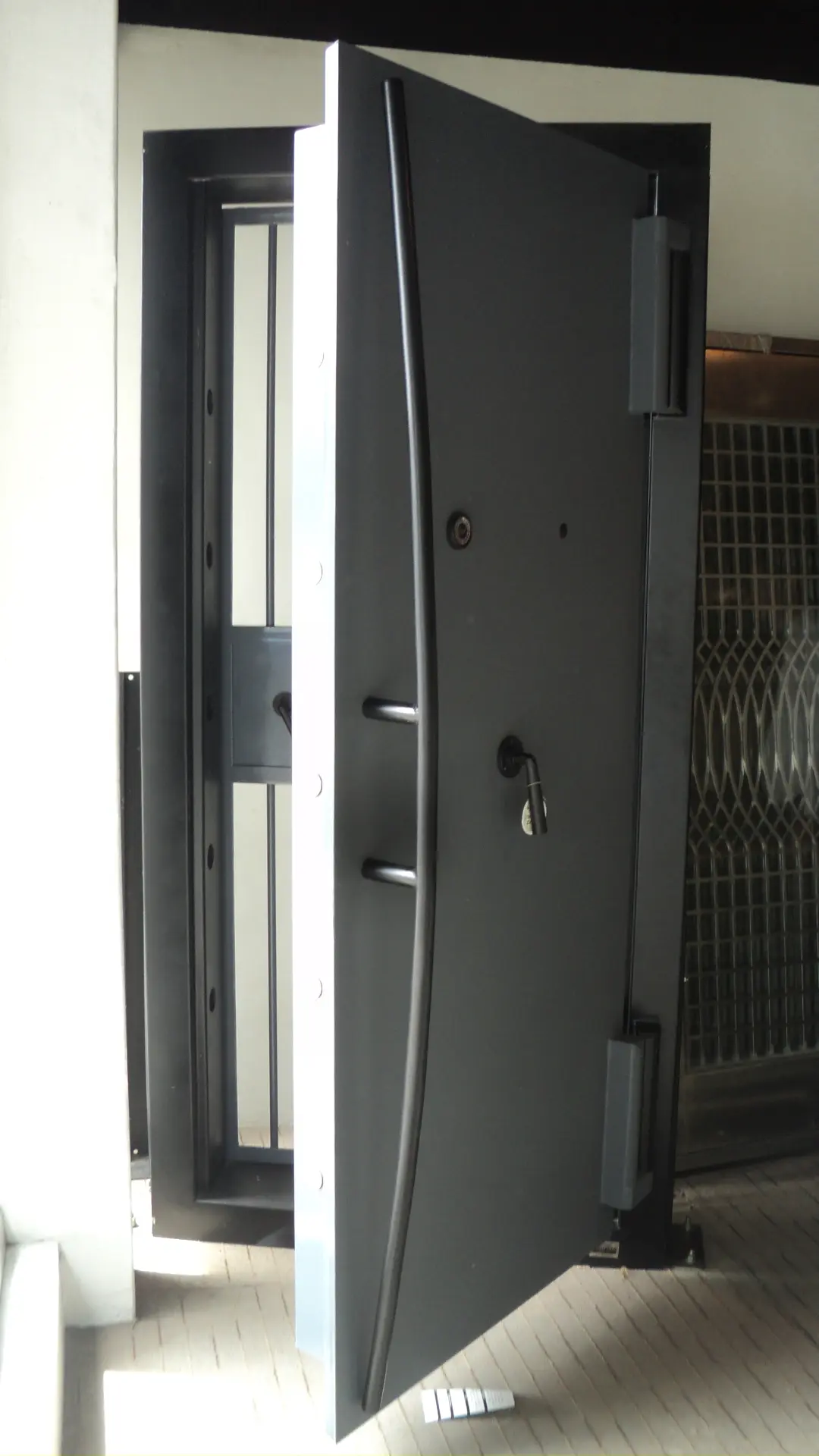 Heavy Duty Vault Door