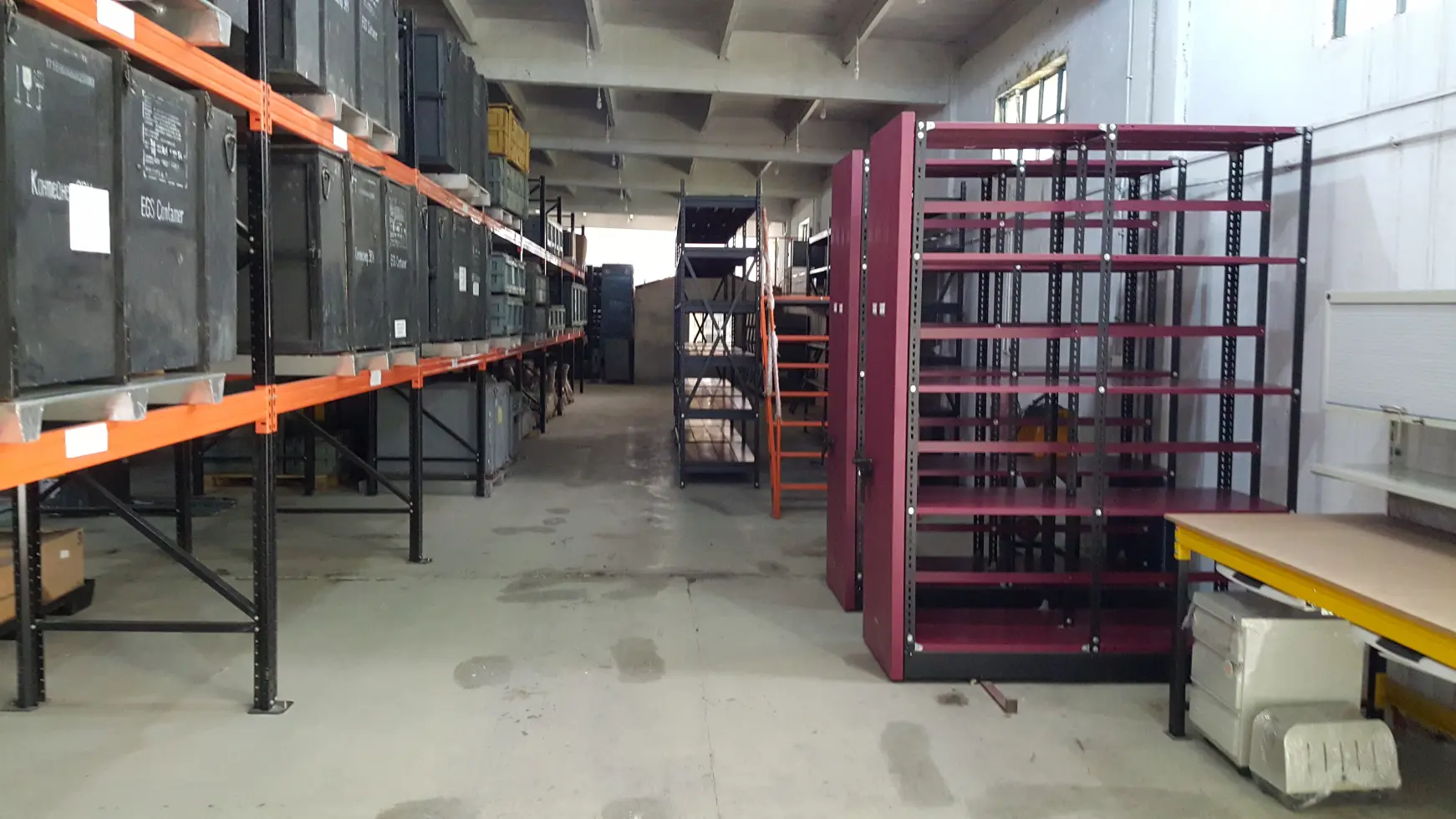 Racks 01
