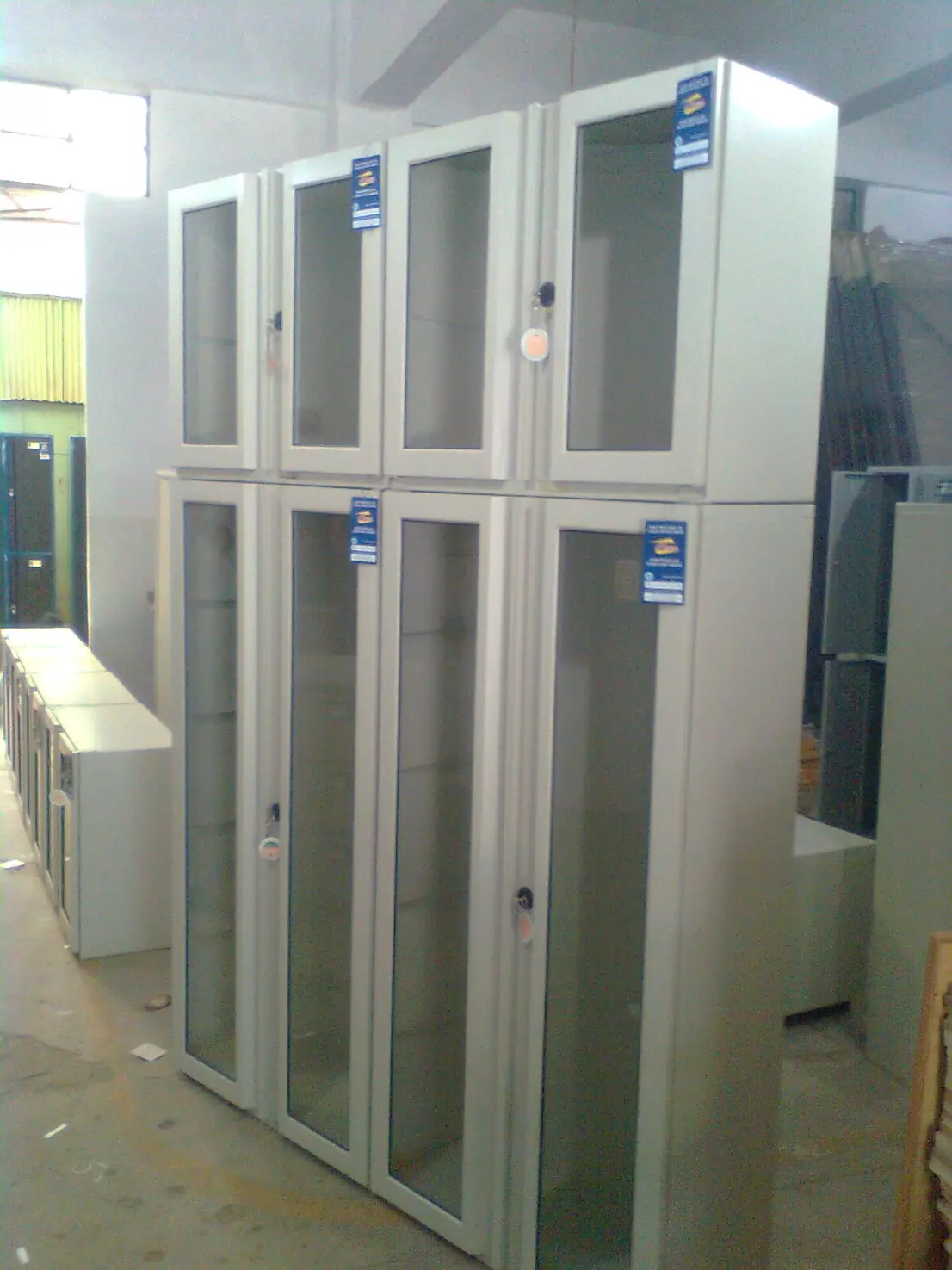 Two Compartments Lockers